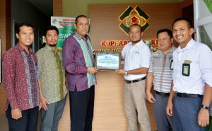 Aksi Nyata “Kebersihan Sebagian Dari Iman”