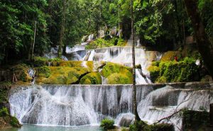 Nirwana Tirta di Tebing Nusantara
