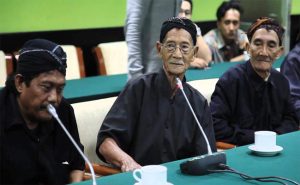 Saminisme, Mbalelo dan Mengisolasi Diri