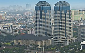 Kredit UMKM, Belum Prioritas Bank Besar