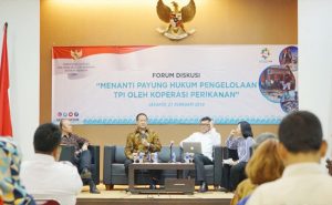 KEMBALIKAN PENGELOLAAN TPI KEPADA KOPERASI