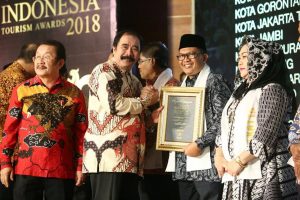 Bandung Raih Penghargaan Kota Terbaik Pariwisata dari Kemenpar