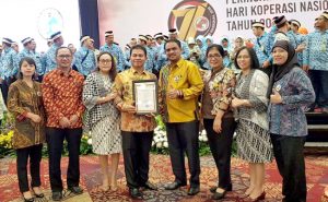 PACU SEMANGAT BERPRESTASI DENGAN DUA PENGHARGAAN BERGENGSI