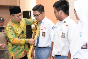 Kang Emil Ajak Remaja Jawa Barat Jadi Anggota Koperasi