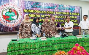 DINAS KOPERASI UM KABUPATEN TANGERANG  KUNJUNGI KOPKAR SEJAHTERA BASIRIH INDUSTRIAL KALSEL