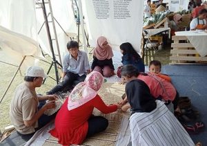 Studio Dapur Dorong Perajin Bambu Tasikmalaya Naik Kelas
