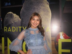 Sukses Kontes Kecantikan dan Musik, Bintang Mentari Novel Terbit di “Single Part 2”