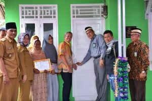 Berbagi Rumah Layak Huni dengan Non Anggota