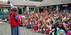 Pendongeng Punya Kekuatan Menanamkan Moral