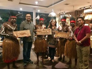 Kafe Nuansa Papua  dari Pasangan Ari dan Nia Sihasale