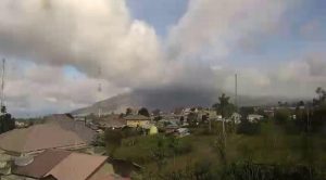 Gunung Sinabung Kembali Erupsi, Kolom Erupsi Capai Dua Ribu Meter