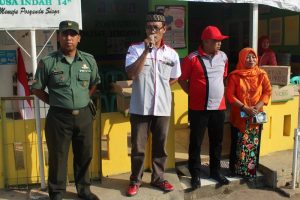 Babinsa Desa Lubangbuaya Motivasi Warga Meriahkan HUT RI ke 74