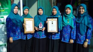 Dewi Agustien, Sehat Rohani dan Jasmani