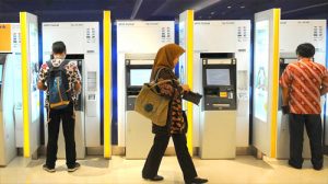 Sistem Mandiri Error, Nasabah Kaget