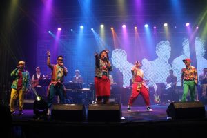 Konser Bebas, Reuni dan Hidupkan Musik 90-an