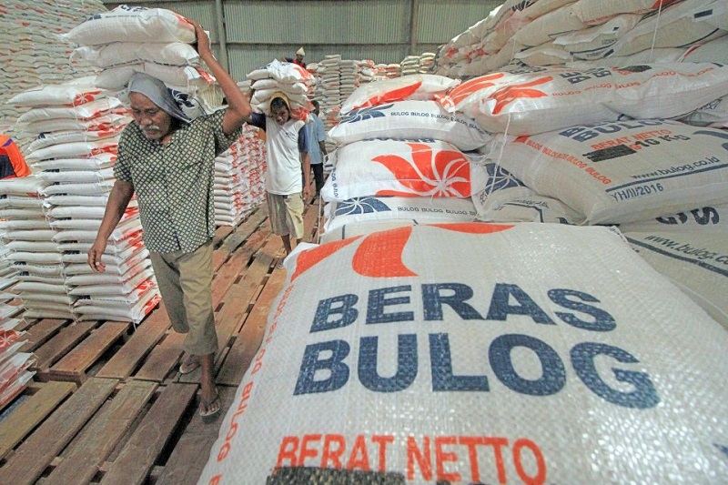 Menko Pangan: Bantuan Pangan dan Operasi Pasar Beras Disetop Sampai Maret 2025