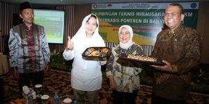 Pelatihan Bisnis Roti, Kemenperin Dorong Santri Jadi Wirausaha
