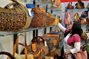 Kadin Jatim Dorong Pelaku UMKM Peroleh Sertifikasi Halal