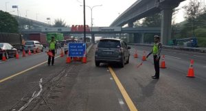 Kepolisian Setop Rekayasa Lalu Lintas di Tol Jagorawi Arah Puncak
