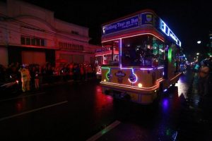 Pikat Wisatawan, Pemkot Bandung Operasikan Night Bandros