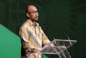 Stop Bakar Uang, Saatnya Kejar Laba