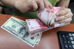 Rupiah Menguat 53 Poin Akibat Sinyal Pemotongan Suku Bunga Bank Sentral AS
