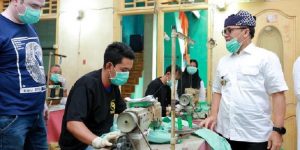 Pemkab Banyuwangi Kerja Sama dengan UMKM dan BLK Produksi APD