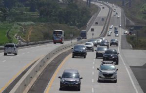 H+2 Lebaran 2025, Tercatat 179.576 Mobil Melintasi Jalan Tol Trans Sumatera