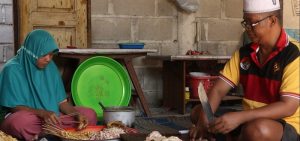 Omzet Pedagang Sate Setono Ponorogo Tinggal 25 Persen