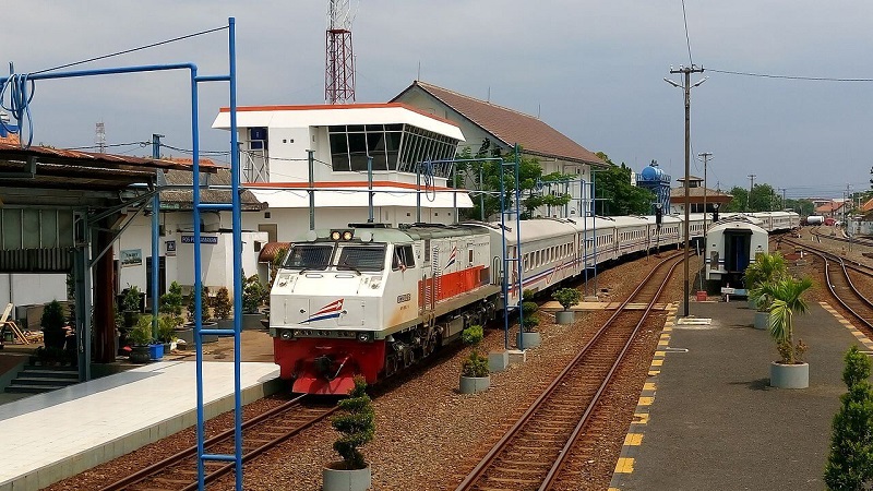 Tiket KA Jarak Jauh Libur Idul Adha 2023 Terjual 556.778 Kursi