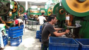 “Perjodohan” Buka Pasar IKM Logam Otomotif