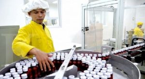 Industri Farmasi dan Alat Kesehatan Masuk Program Making Indonesia 4.0