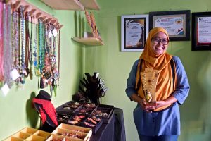 Dalam Kondisi Sulit, Bidan dari Kediri Ini Malah Jadi Pengusaha