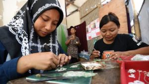 Surveyor Indonesia  Berikan Stimulus pada Mitra UMKM