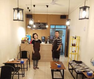 Kedai Kopi Abah Wingky, Sajian Kopi Arabica Harga Kaki Lima
