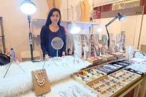 Lia Ellyhan,  Produk Perhiasannya Diminati Pasar Mancanegara
