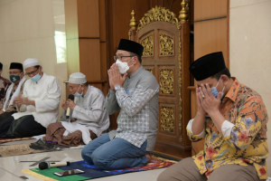 Berkantor di Depok, Emil Sosialisasi Covid-19 ke Tokoh Masyarakat