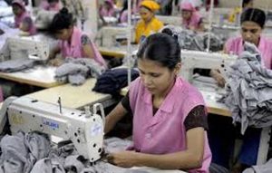 ILO:  Ekspor Produsen Garmen Asia Anjlok 70 Persen