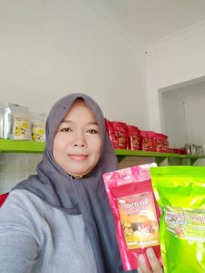 Siti Thoyibah, Produk Camilan Kelapa Nira Sampai ke Jerman