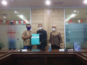 Pemprov DKI Jakarta-Bukalapak Beri Bantuan APD pada 250 UMKM Binaan