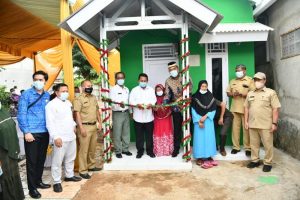 Sunah dan Anih Terima HRSH dari Kopsyah BMI