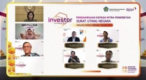 Mandiri Raih Penghargaan Mitra Terbaik Penjualan SUN