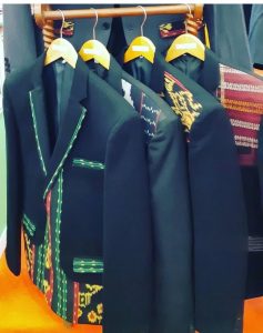 Ernika, Hadirkan Garmen Multi Etnik untuk Orang Kantoran