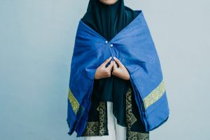Ratna Tenun, “Hidupkan” Kembali Songket Sumbawa