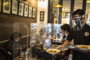 DKI Jakarta Perpanjang Jam Buka Resto, Larang “Sahur On The Road”