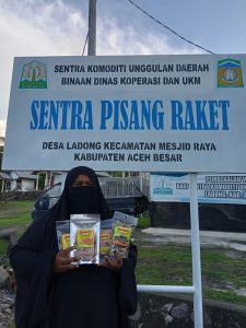 Pisang Raket, Perjuangan Para Ibu Desa Ladong, Mantan Pengungsi Tsunami
