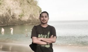 Nyoman Miasa Berdayakan Nelayan Karangasem Lewat Abon Tongkol