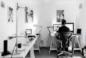 Sikon Tak Kondusif Tapi Bisnis Harus Eksis