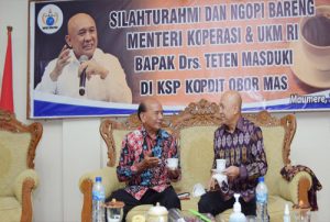 KOPERASI MODERN PERTAMA SIKKA CANANGKAN LOGO 50 TAHUN