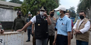Sidak Ridwan Kamil Temukan Dua Pabrik Tekstil Langgar PPKM Darurat